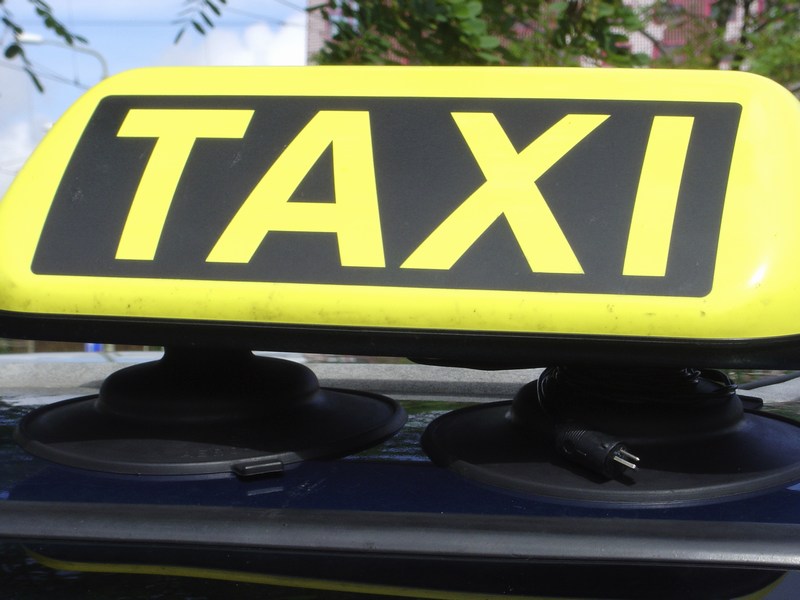 taxichauffeur, taxiopleiding, basisdiploma taxi, taxi, taxicursus